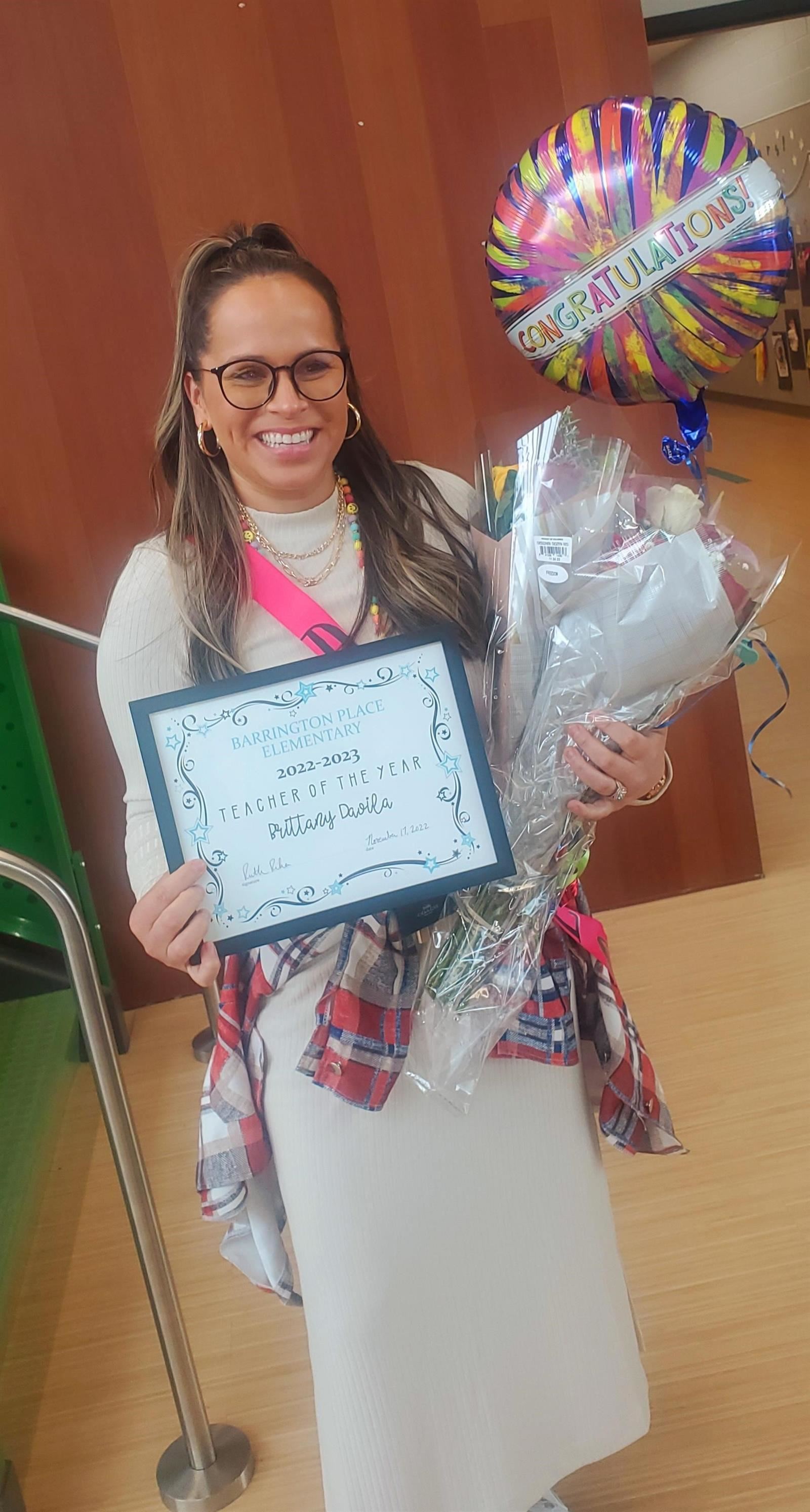  Mrs. Davila Teacher of the year 